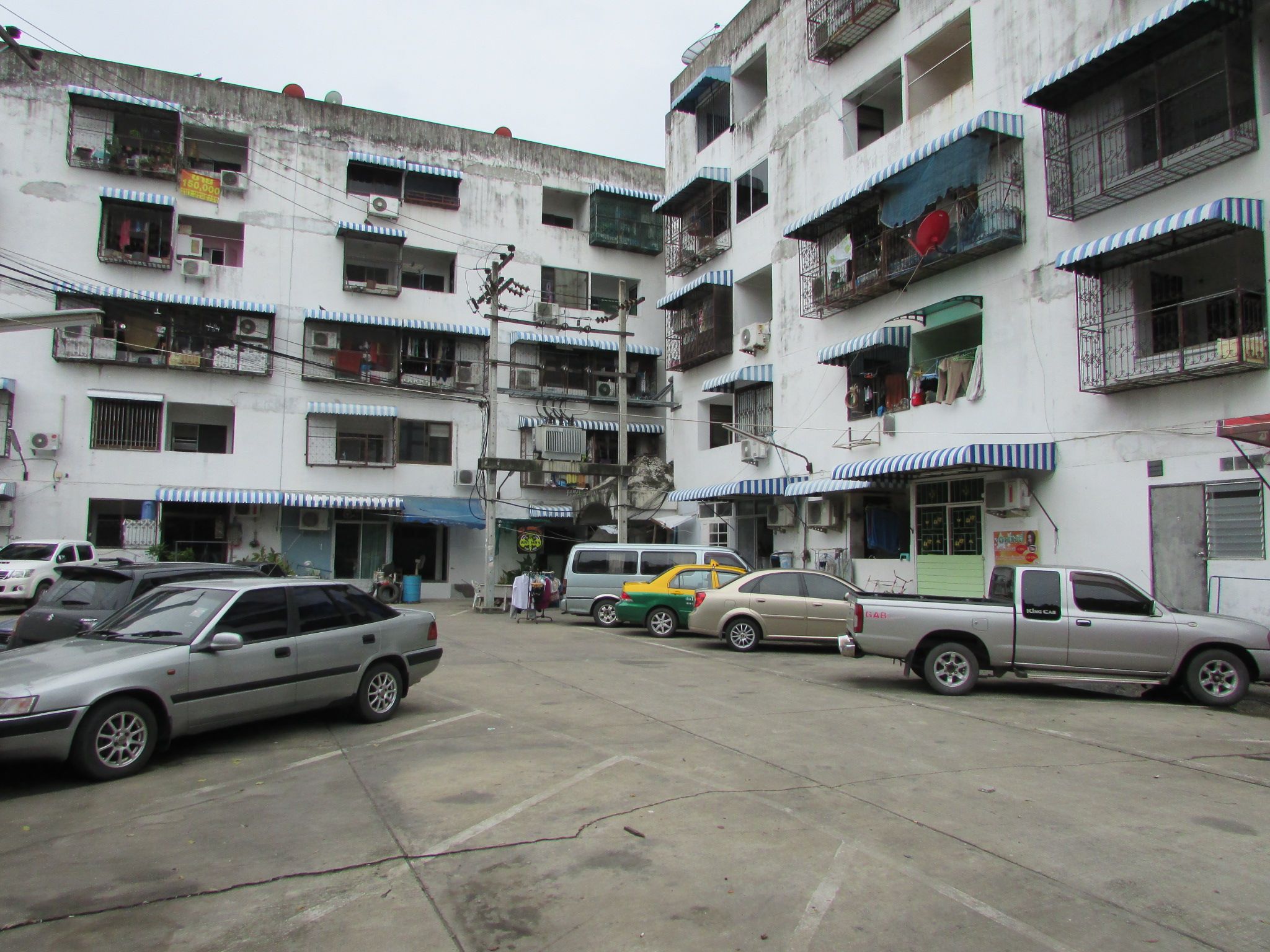 คอนโดมิเนียมโครงการบ้านรามอินทรา