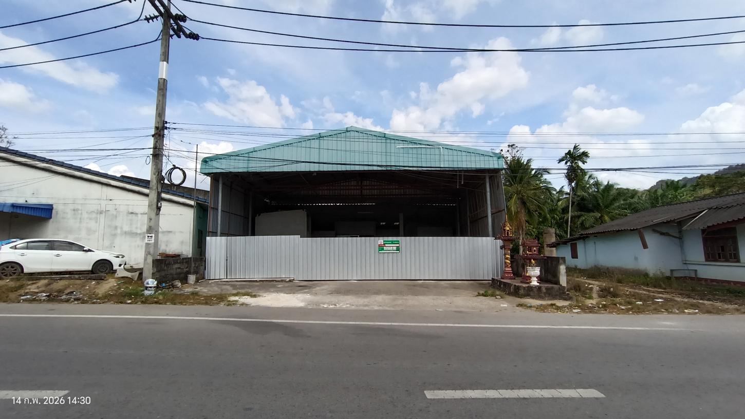 Warehouse in Phanom, Surat Thani