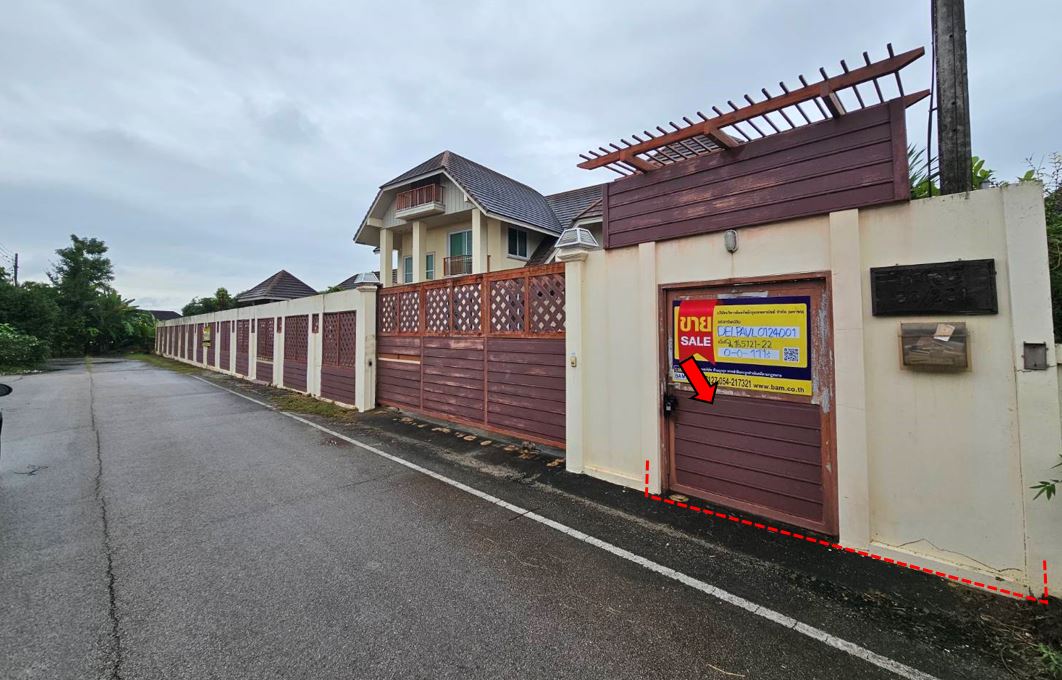 Empty land, house with orchids, Lamphun