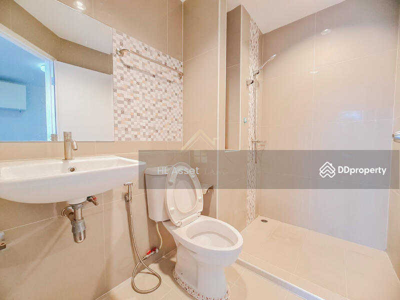 Ploen Ploen Condominium Samakkhi-Tiwanon, Nonthaburi
