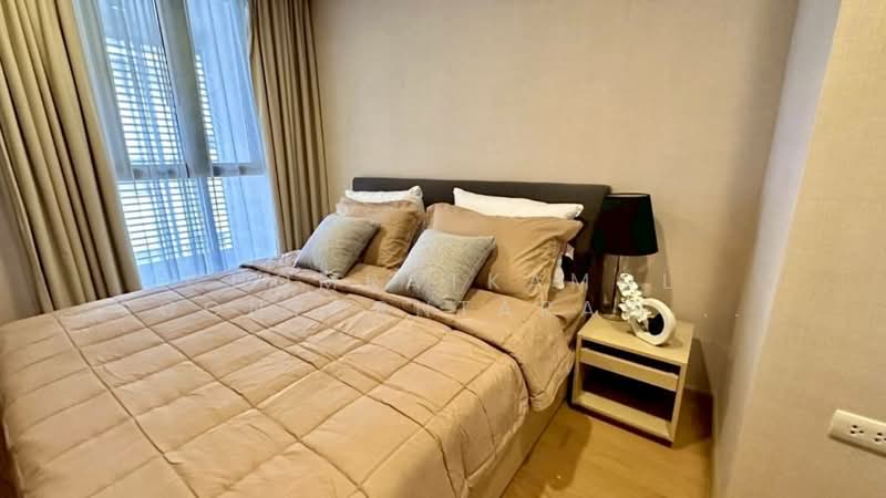 Liv @ 49, bangkok