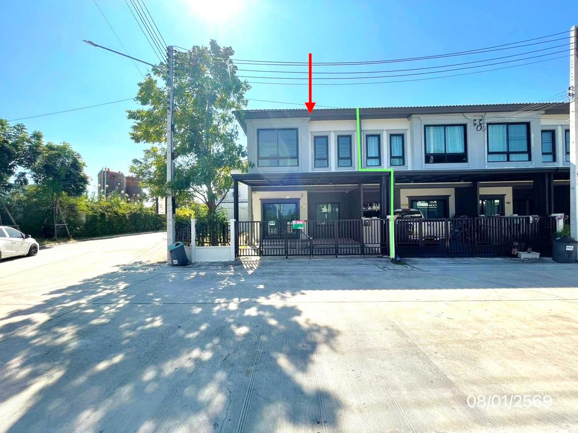 Britania Townhouse Amphur Panthong Panthong Chonburi