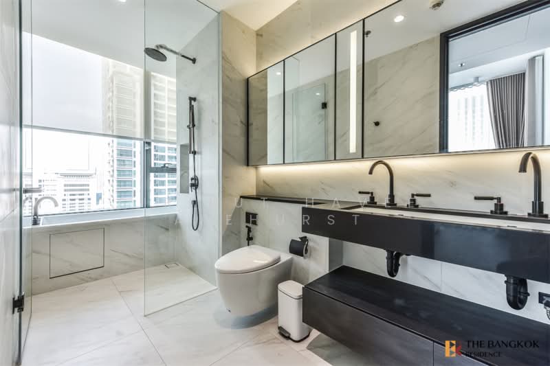 Tait Sathorn 12, Bangkok