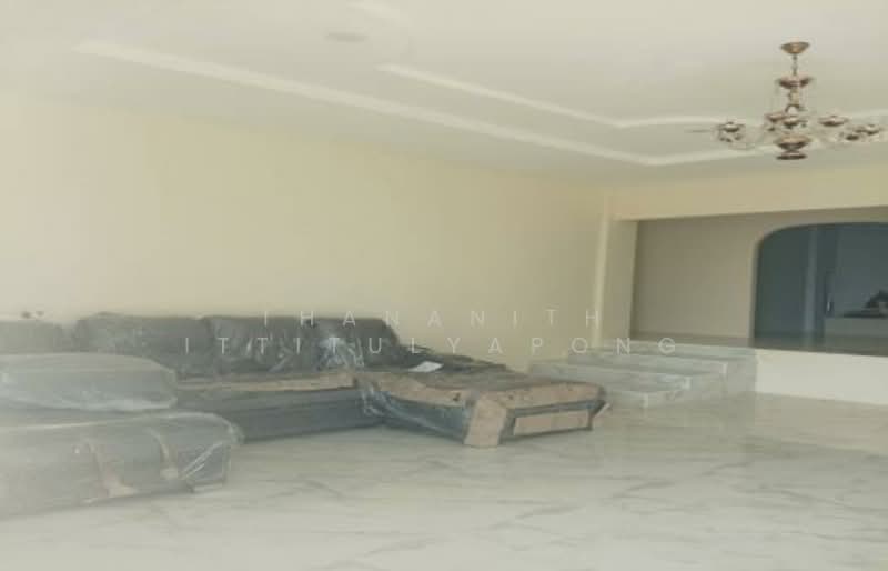3-BR House, Bangkok