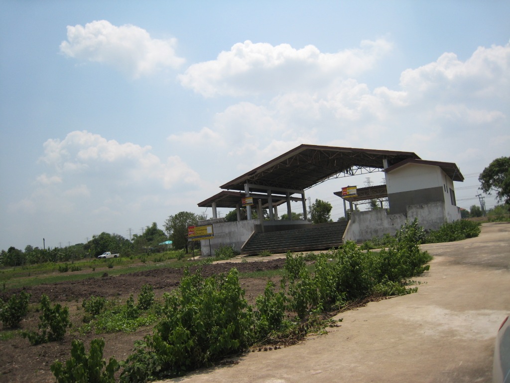 อาคารสำนักงาน โครงการบ้านสวนพิเชษฐ์ ปทุมธานี
