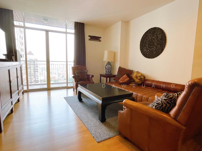 Urbana Sathorn, Bangkok