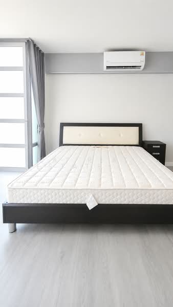 Lake View Geneva Condominium, Nonthaburi