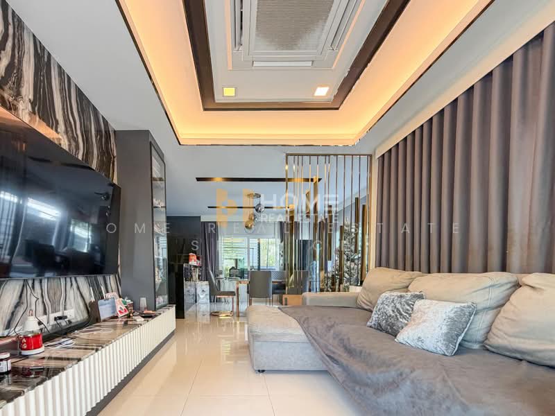 Centro Sathorn-Kallapapruek, Bangkok
