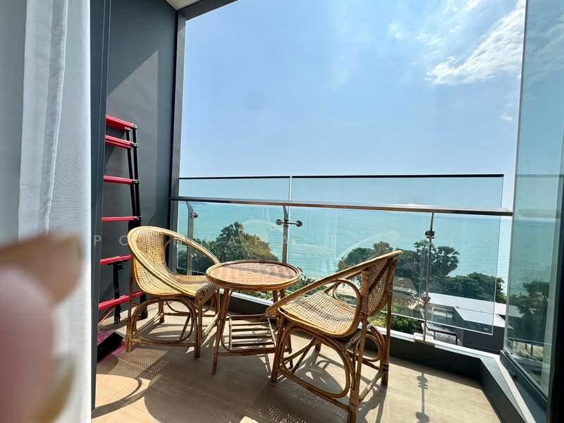 Arom Wongamat, Chon Buri (Pattaya)