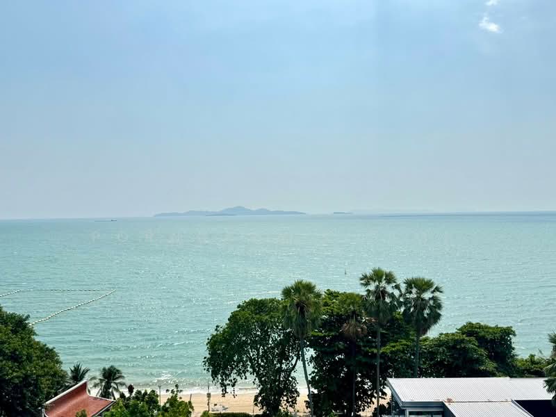 Arom Wongamat, Chon Buri (Pattaya)