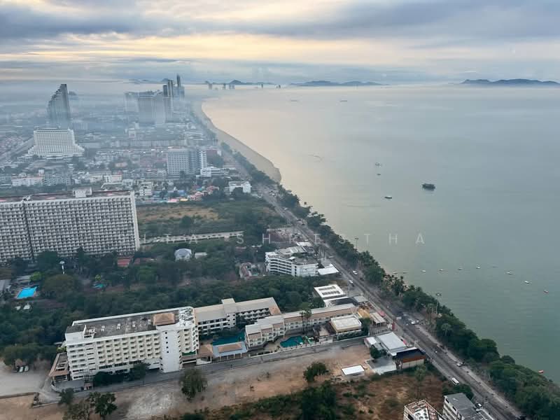 Copacabana Beach Jomtien, Chon Buri (Pattaya)