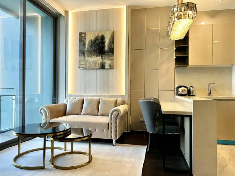 LAVIQ Sukhumvit 57, Bangkok