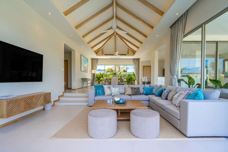 Trichada Breeze, Phuket