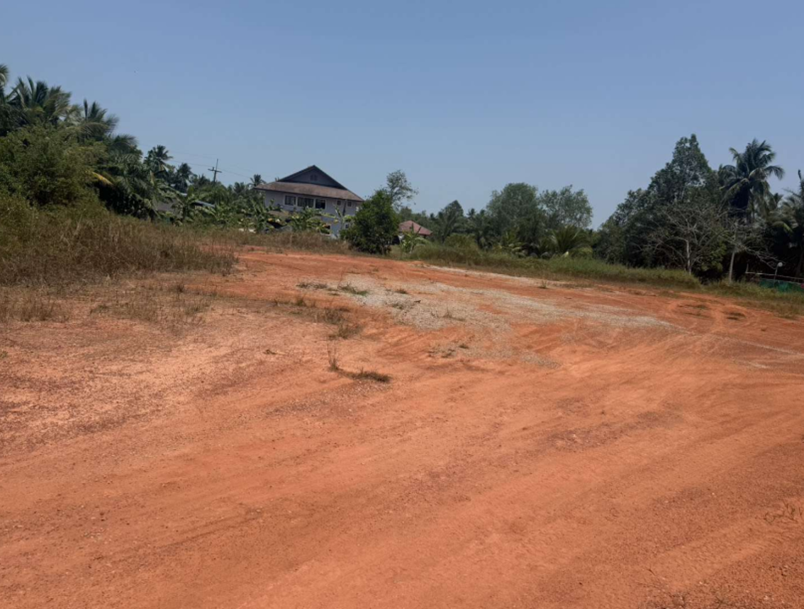 Vacant Land in Tachang, Surat Thani