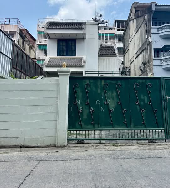 4-BR House, Bangkok