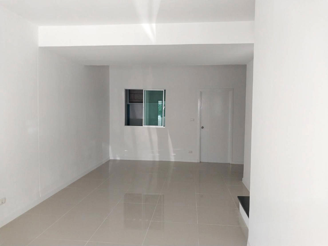 บ้านเดี่ยว บ้านพฤกษา ลาดกระบัง-สุวรรณภูมิ 86/2 บางเสาธง สมุทรปราการ