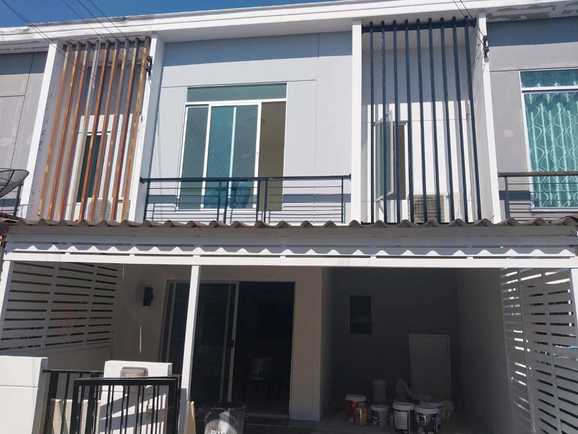 บ้านเดี่ยว บ้านพฤกษา ลาดกระบัง-สุวรรณภูมิ 86/2 บางเสาธง สมุทรปราการ