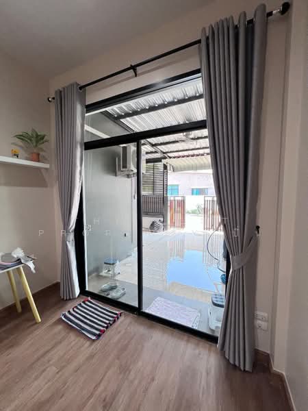 กรูฟวี่ ไลท์ บางละมุง (Groovy Light Banglamung), Chon Buri (Pattaya)