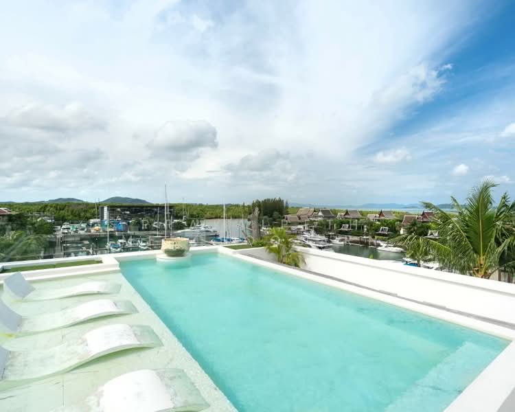 Royal Phuket Marina, Phuket
