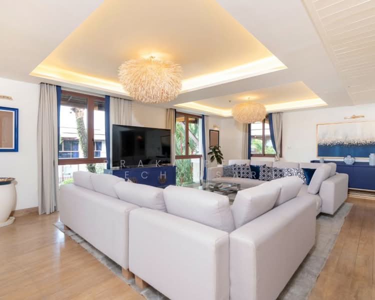 Royal Phuket Marina, Phuket