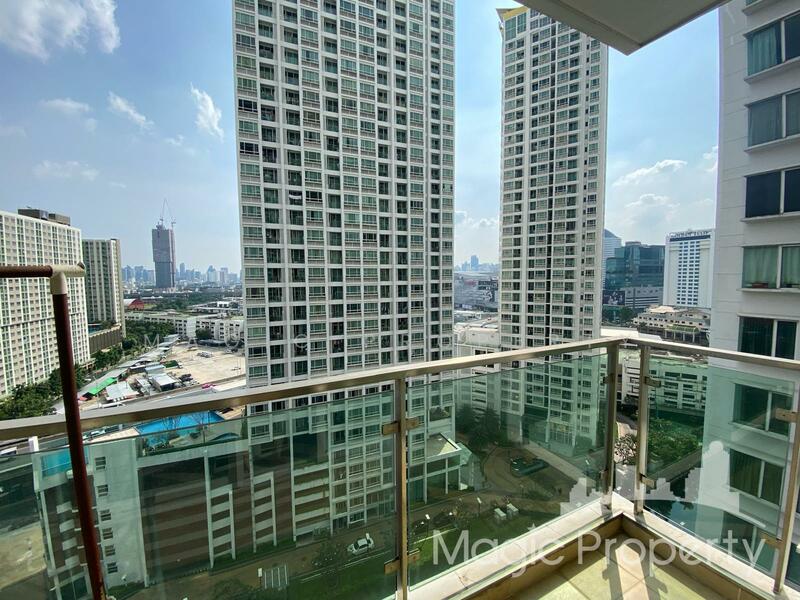 TC Green Rama 9, Bangkok