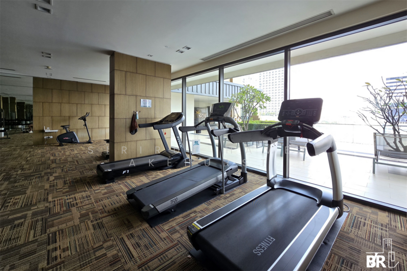 Equinox Phahol Vibha, Bangkok