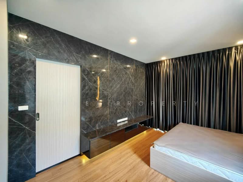 Golden Neo 2 Bangna - Kingkaew, Samut Prakan