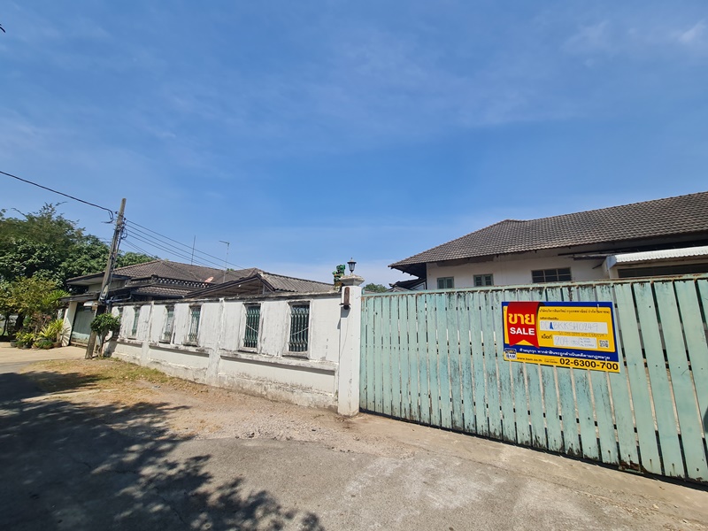 Single-story detached house on Nvimint Road 53.