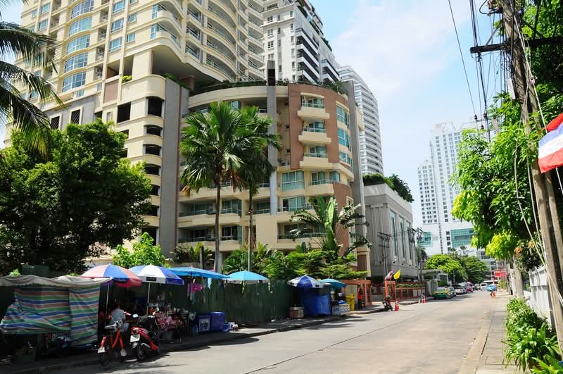 Sukhumvit City Resort, Bangkok