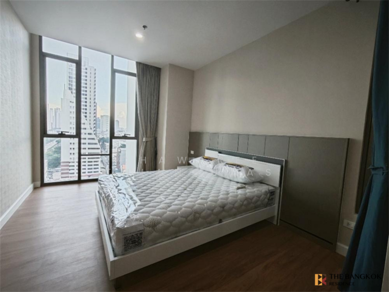 The Room BTS Wongwianyai, Bangkok