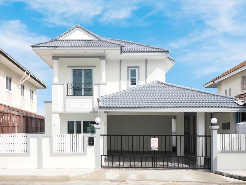 ขายราคาพิเศษ บ้านเดี่ยว 2 ชั้น 53.6 ตร.ว. ม.ซื่อตรง บางใหญ่ ขนาด 4นอน 4น้ำ บ้านสวย หลังใหญ่, Nonthaburi