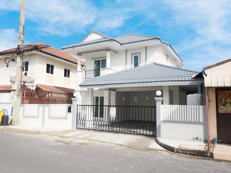 ขายราคาพิเศษ บ้านเดี่ยว 2 ชั้น 53.6 ตร.ว. ม.ซื่อตรง บางใหญ่ ขนาด 4นอน 4น้ำ บ้านสวย หลังใหญ่, Nonthaburi