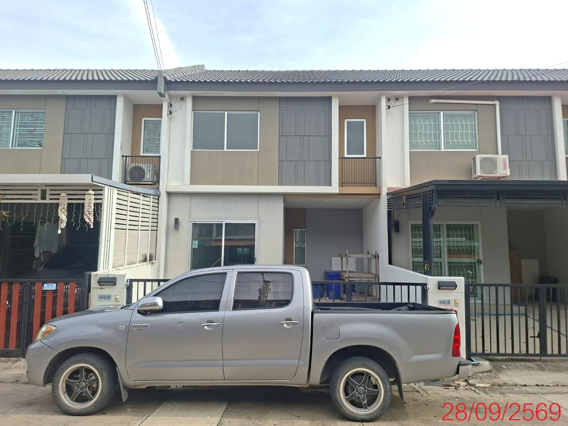 Townhouse at Pruksa House Rama 2, Samutsakorn Town, Samutsakorn Province