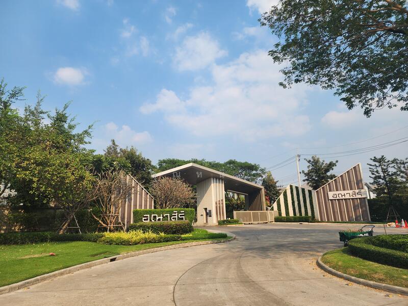 Anasiri Chaiyapruek-Wongwaen, Nonthaburi