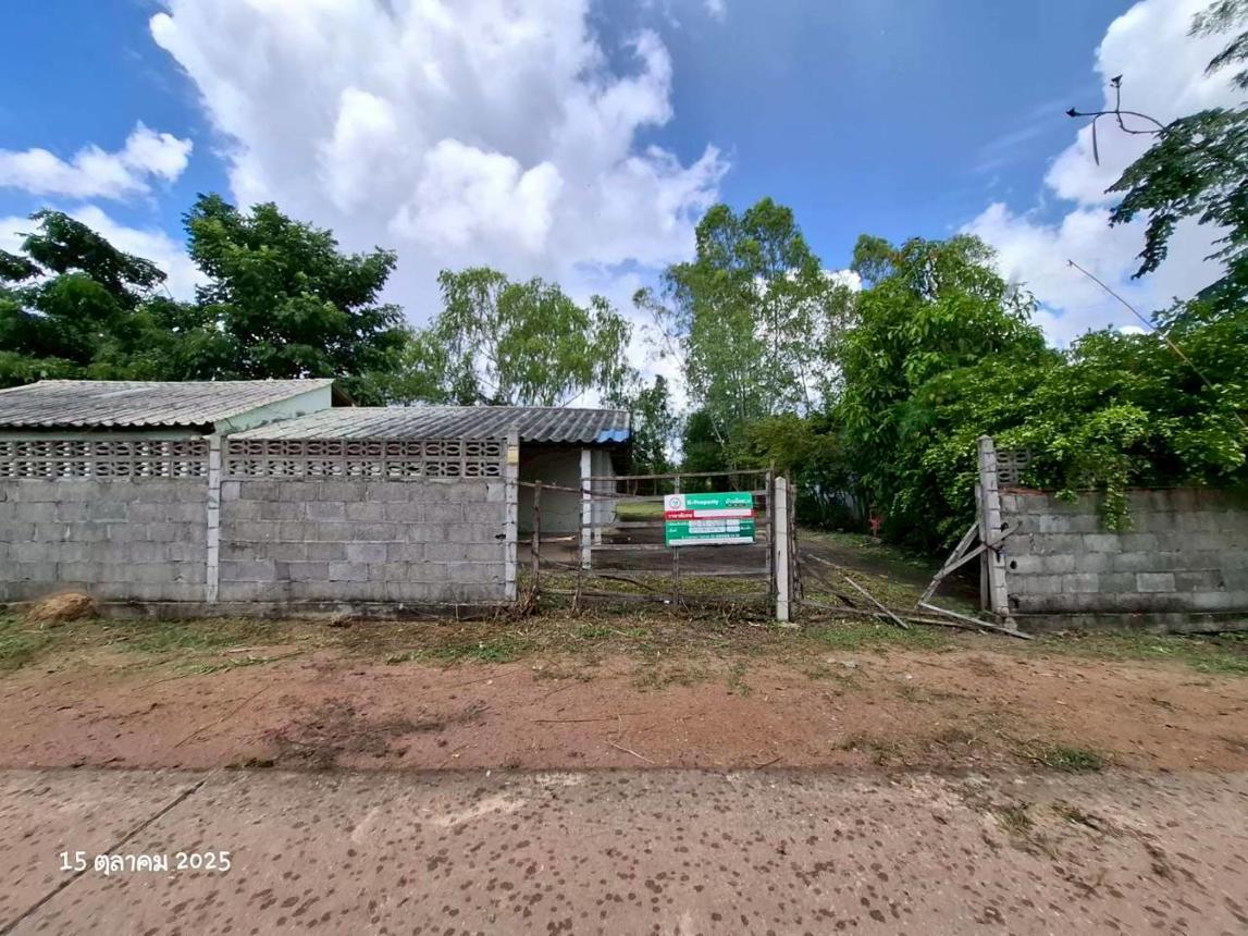 Single-Family House in Taphan Hin, Phichit