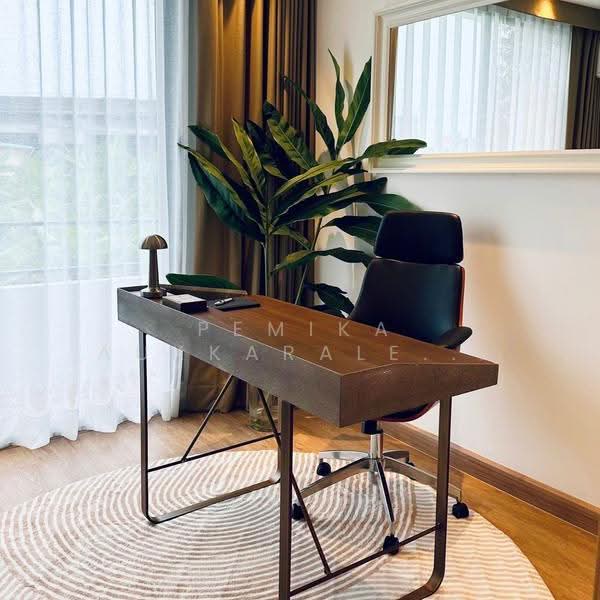 4-BR Townhouse, Bangkok