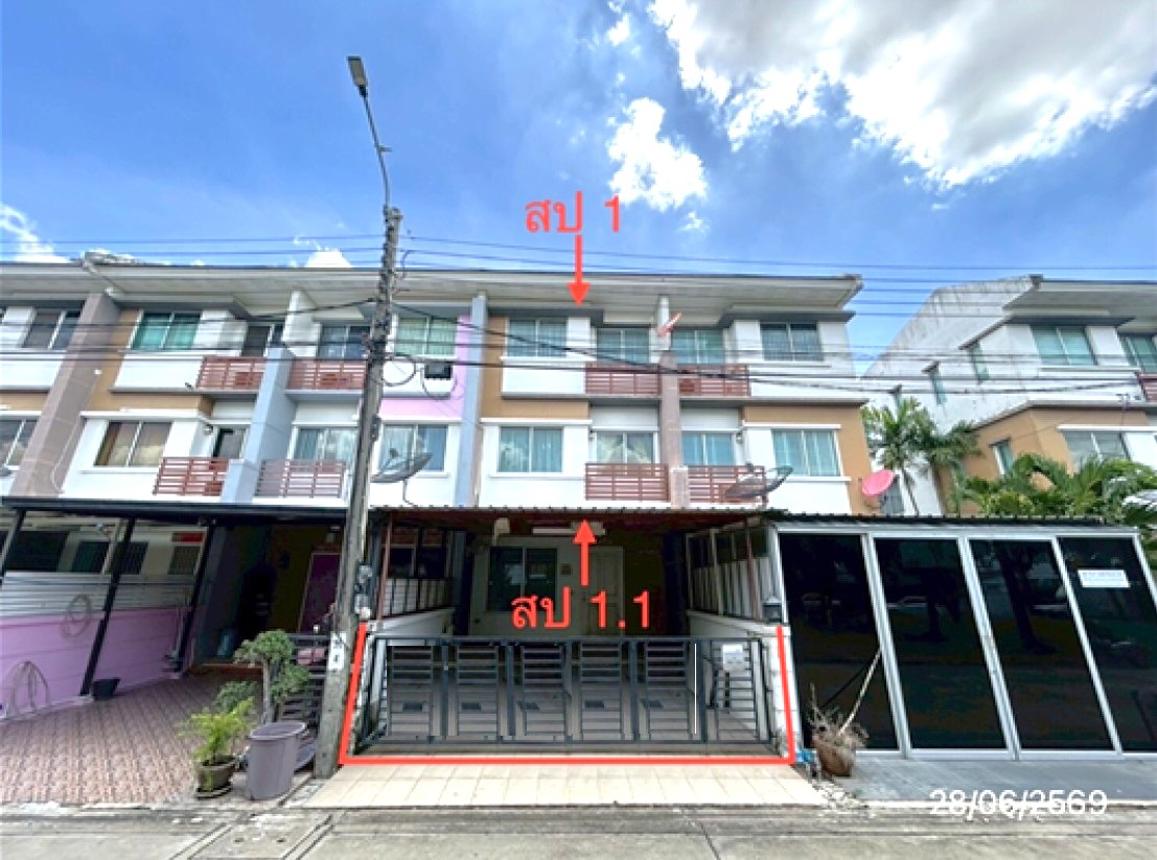 ทาวน์เฮ้าส์ ทาวน์พลัส อ่อนนุช ลาดกระบัง กรุงเทพมหานคร