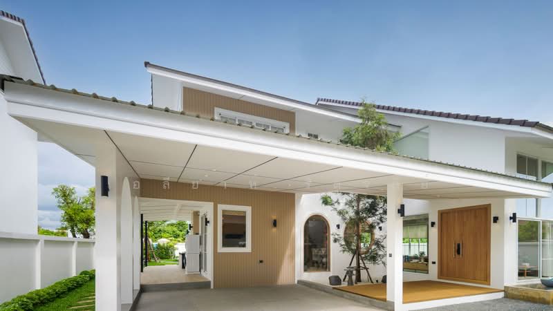 South Facing Modern Tropical Japandi Family Home, Chiang Mai