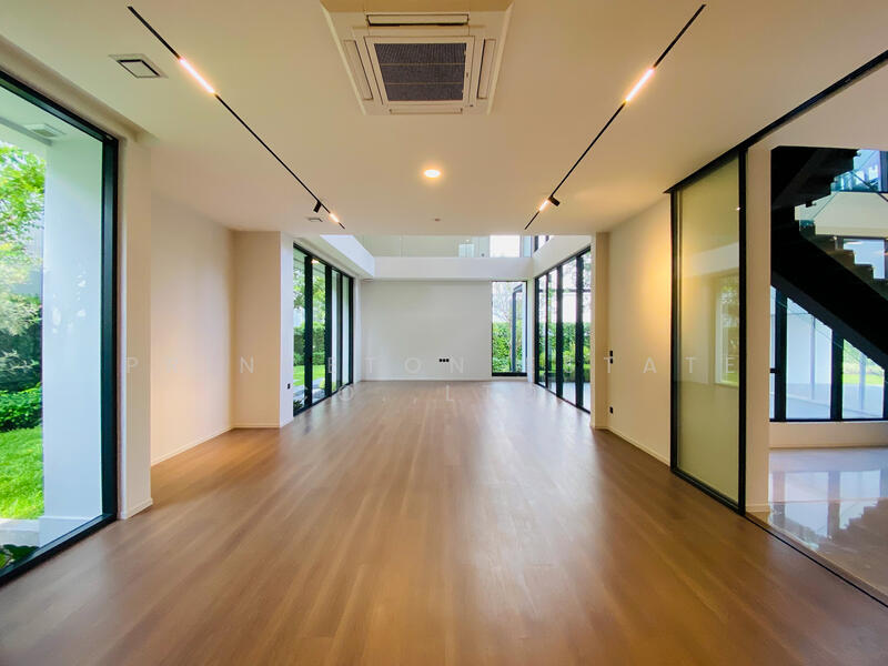 VIVE New Krungthepkreetha, Bangkok
