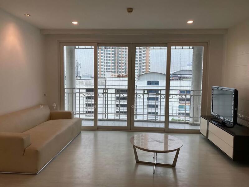 The Bangkok Sathorn-Taksin, Bangkok