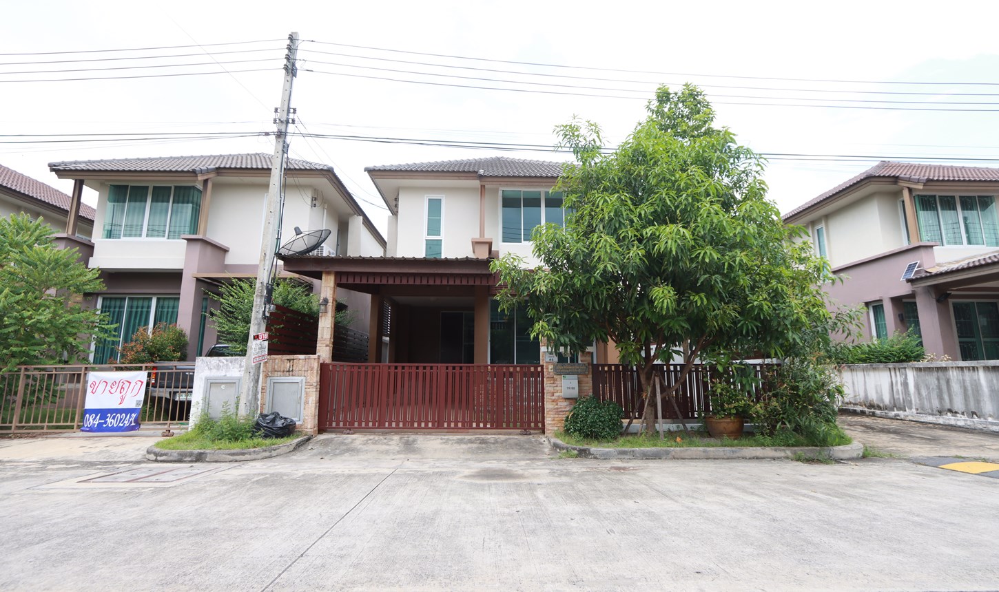 Townhouse villa in Barani, Klong Luang, Pathum Thani