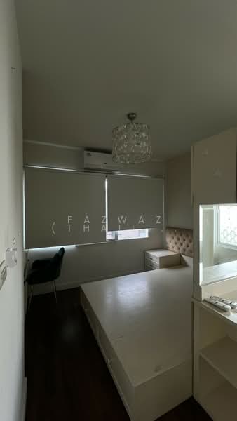 Rare Corner 4BR Townhome at Town Plus X Ladprao Near Expressway Bangkok, Bangkok