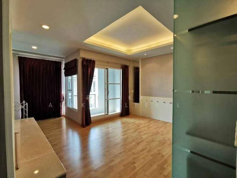 Baan Klang Muang S-Sense Rama 9-Ladprao, Bangkok