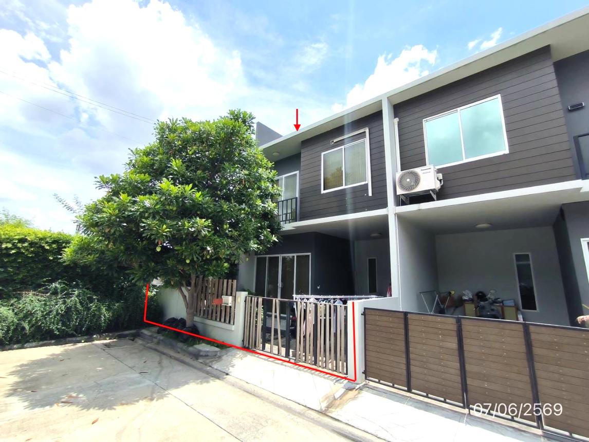 Townhouse at The Colors, Ratchada-Rama 3 Ring Road, Bang Bua Thong, Nonthaburi