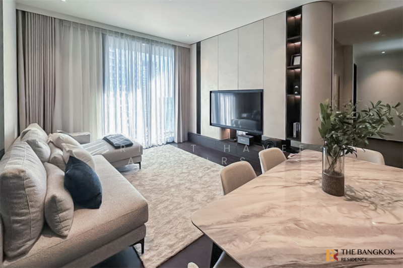LAVIQ Sukhumvit 57, Bangkok