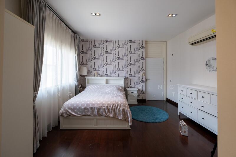 Baan Issara Rama 9, Bangkok