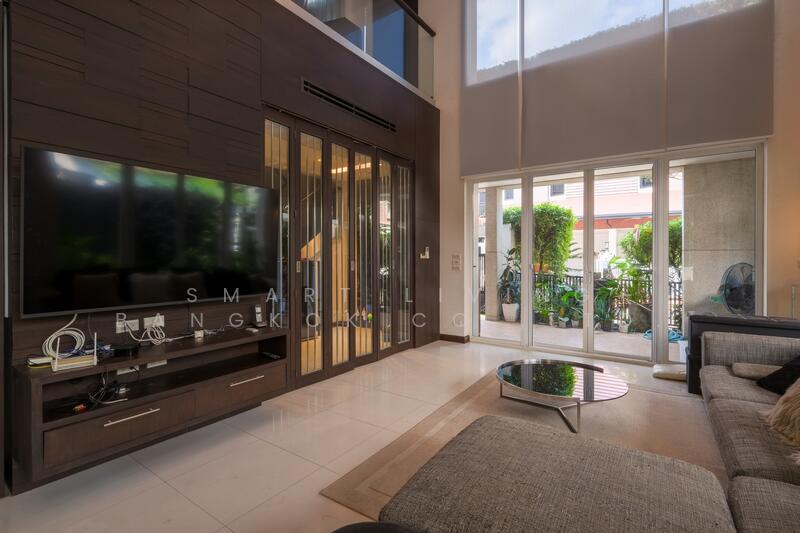 Baan Issara Rama 9, Bangkok