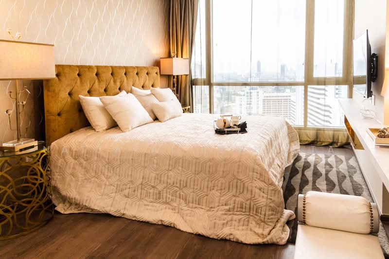 The Rich Ploenchit-Nana, Bangkok