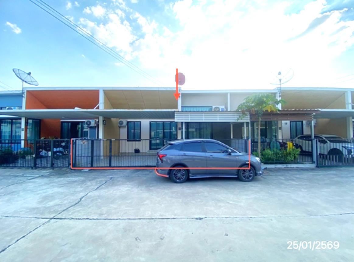 Townhouse Sen Rak 2 (Nong Talung - Old House) Chonburi City Chonburi Province