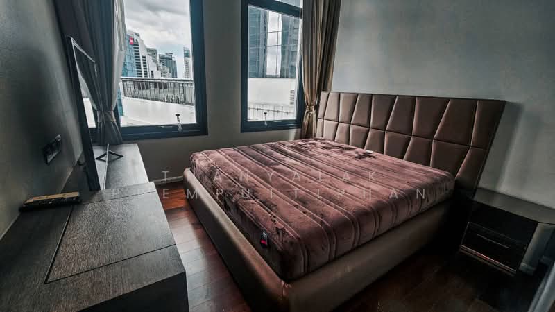The Diplomat 39, Bangkok